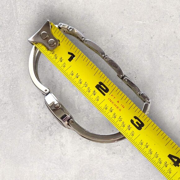 Women’s Vintage Fossil F2 Bracelet Watch Silver-Tone Oval Face Untested Parts - Picture 7 of 7